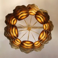 <a href="https://www.galeriegosserez.com/artistes/poujardieu-vincent.html">Vincent Poujardieu</a> - Bee circle (15 nest) - Hanging lamp